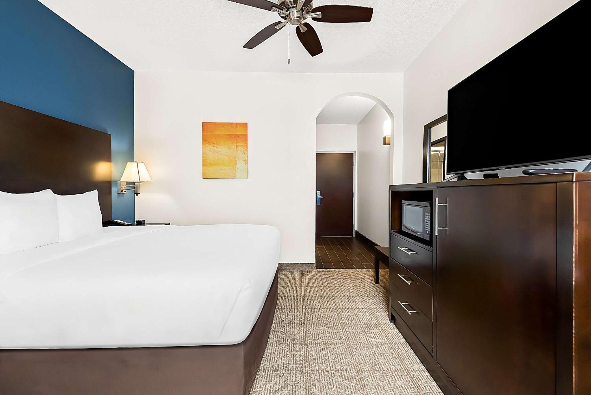 Comfort Suites New Orleans East Dış mekan fotoğraf