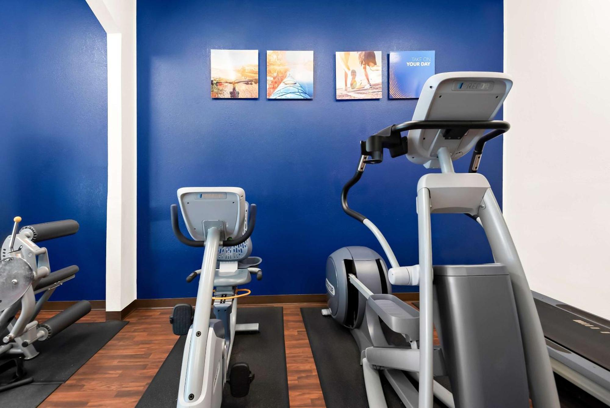 Comfort Suites New Orleans East Dış mekan fotoğraf
