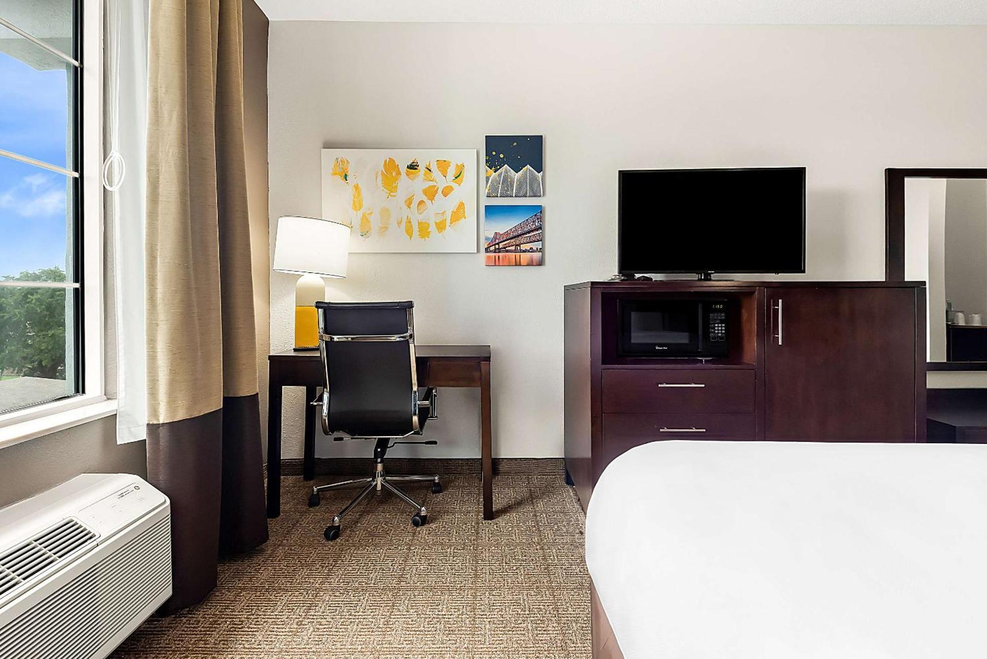 Comfort Suites New Orleans East Dış mekan fotoğraf