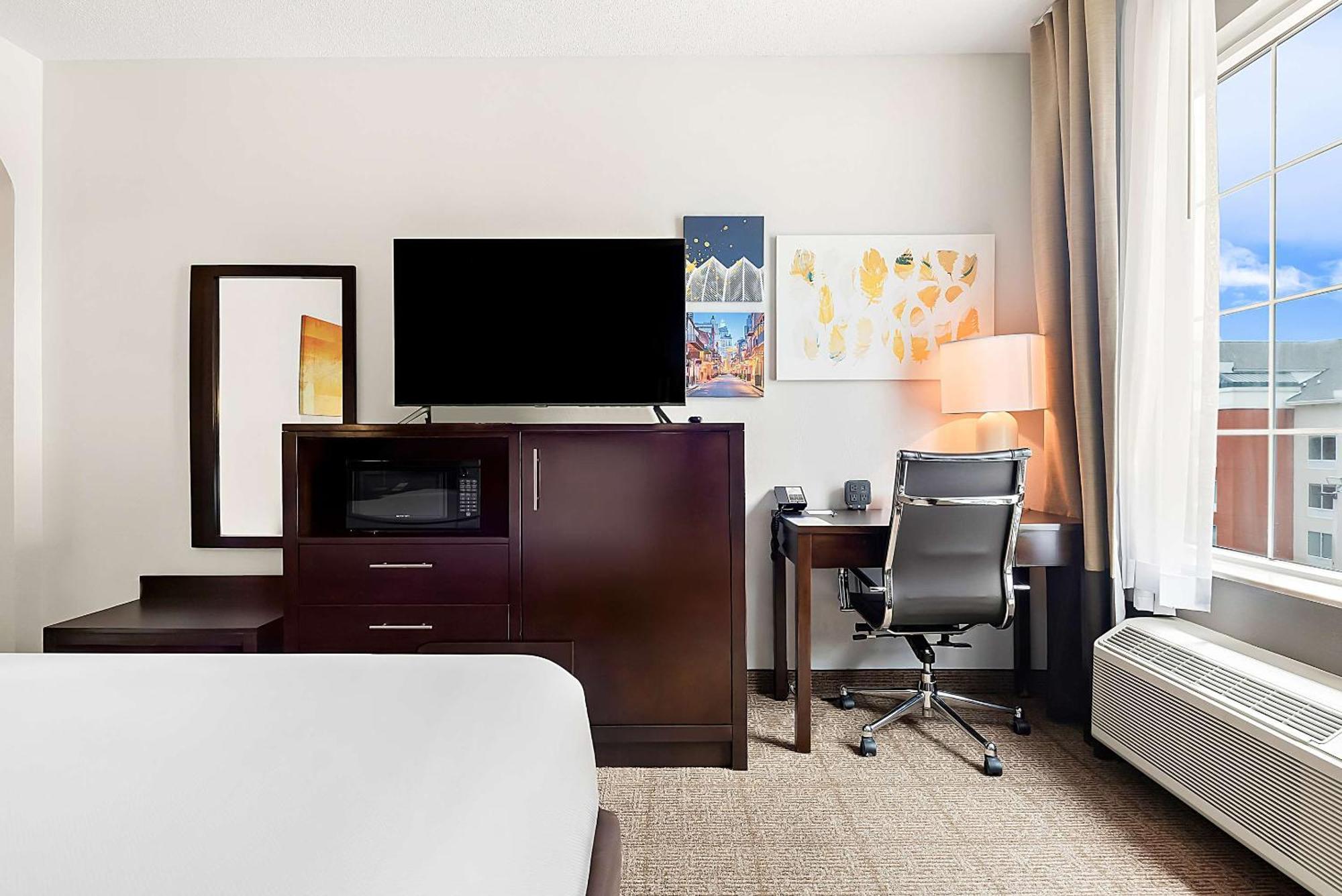Comfort Suites New Orleans East Dış mekan fotoğraf